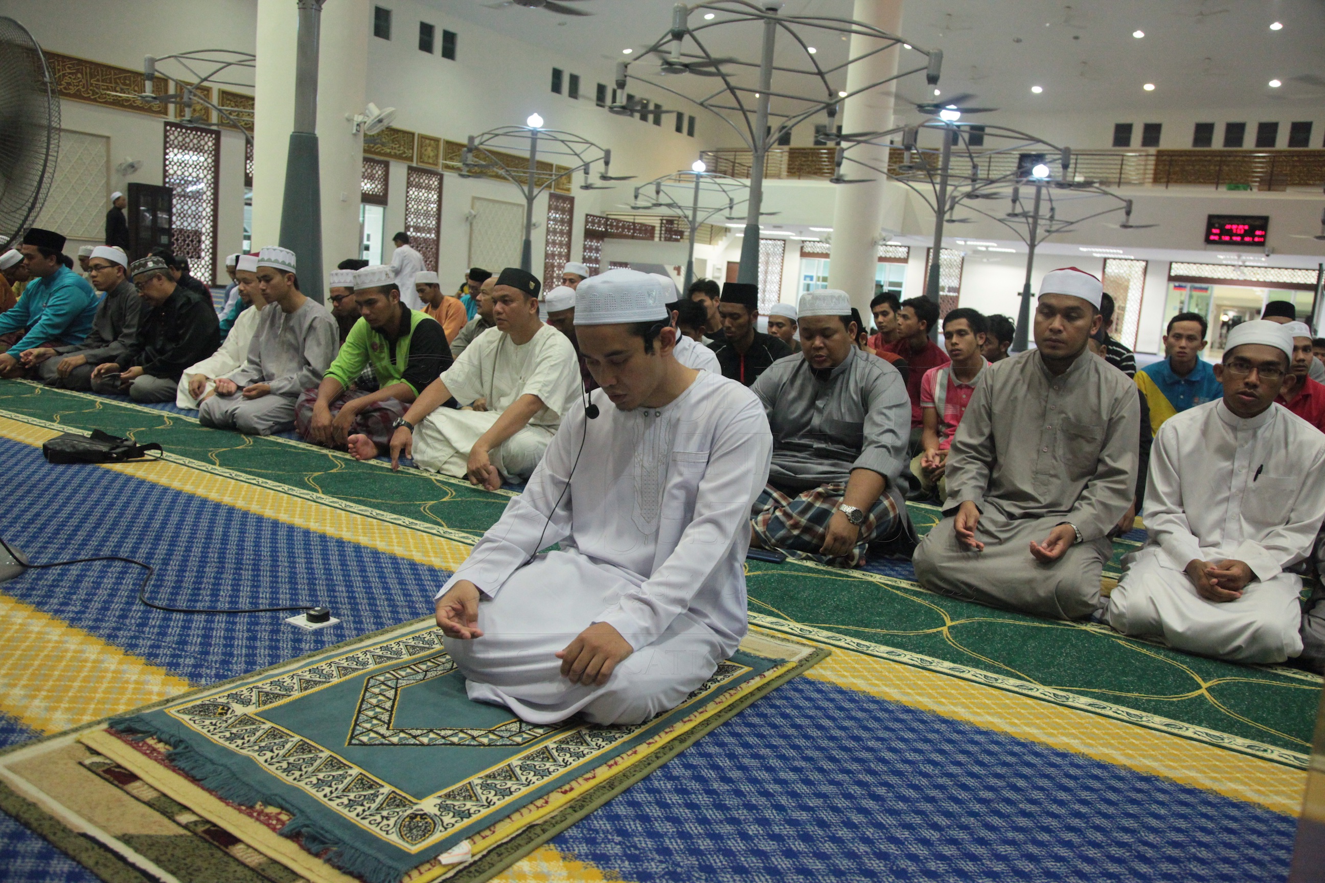 PRO16 20 yassin IMG 0333